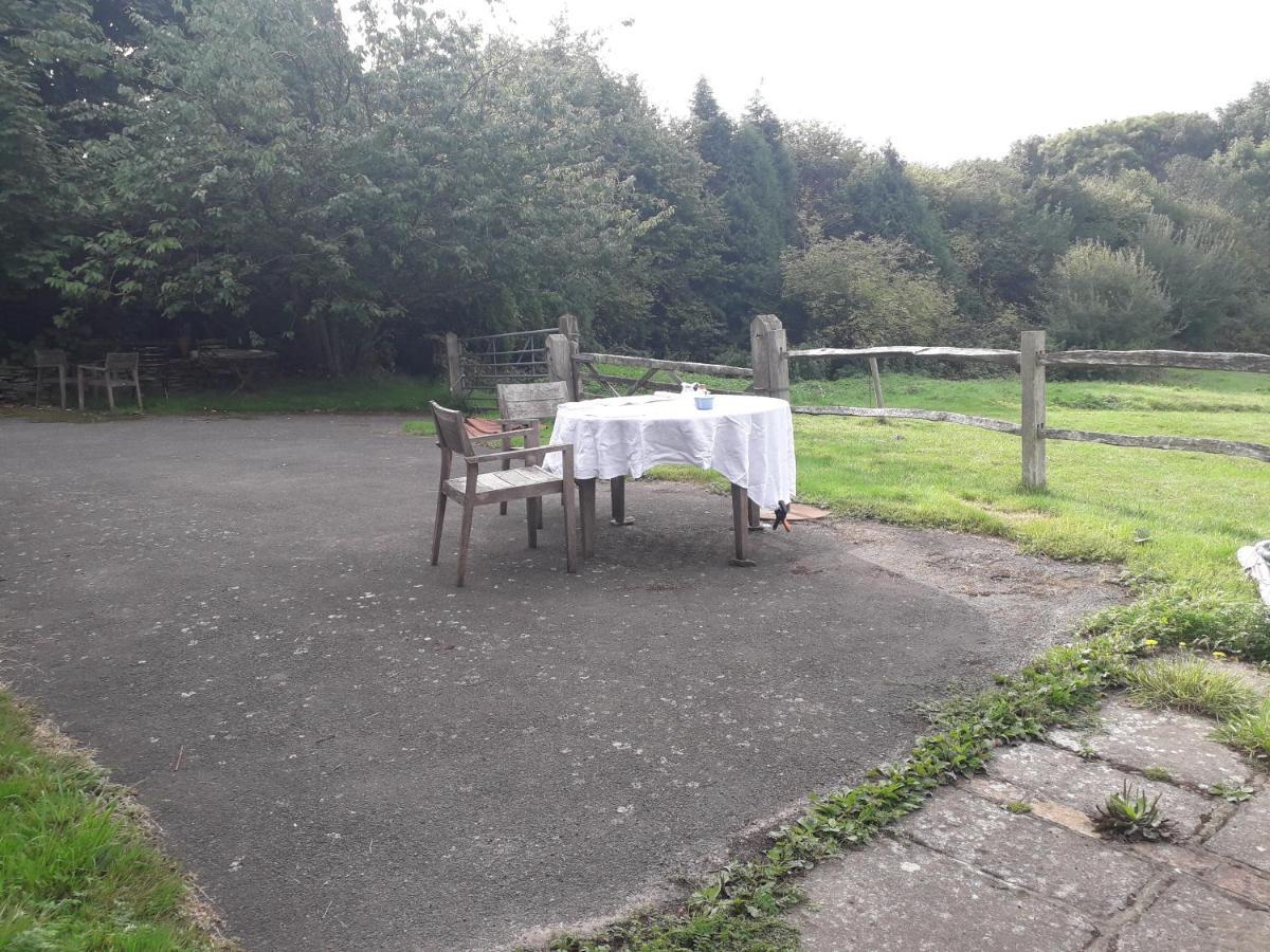 Moaps Farm B&B Support Small Business, Welcome, Check In From 5 Pm Danehill Luaran gambar